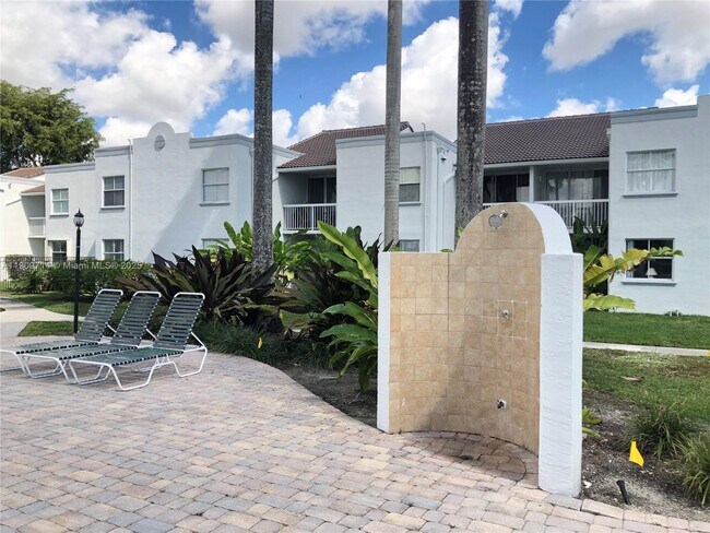 Building Photo - 4637 NW 97th Ct