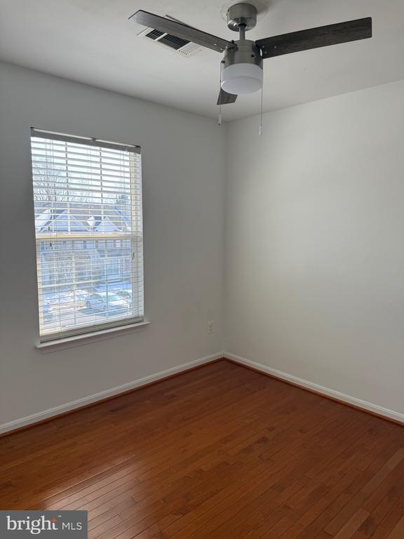 Building Photo - 16918 Toms River Loop