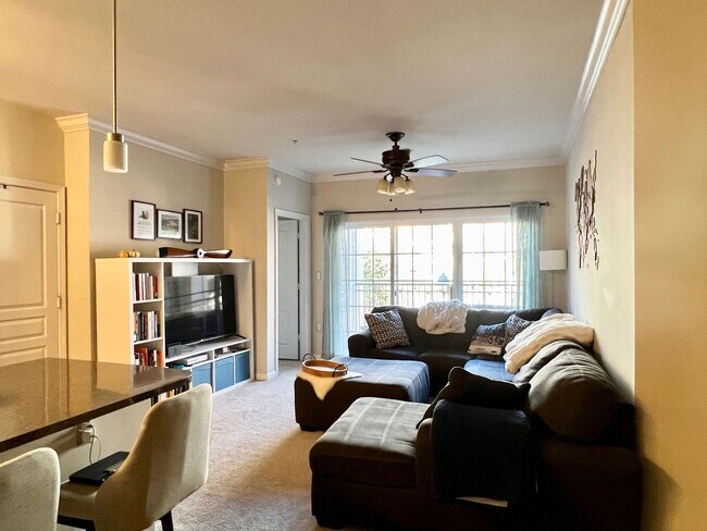 Building Photo - Available April 15th 2BD/2BA Condo on Granby! Gated Garage Parking with 2 Reserved Spots!! Balcony!