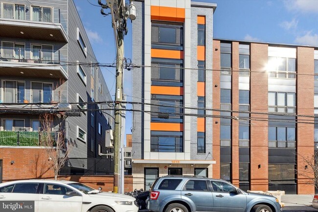 Building Photo - 1615 Poplar St