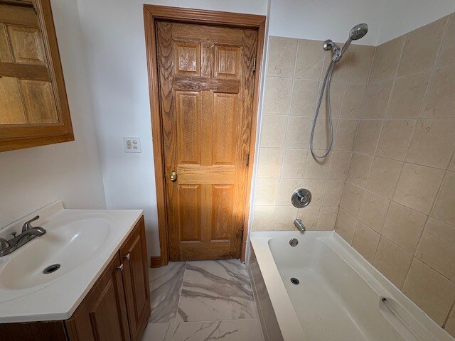 Building Photo - 240 Sawyer Ave