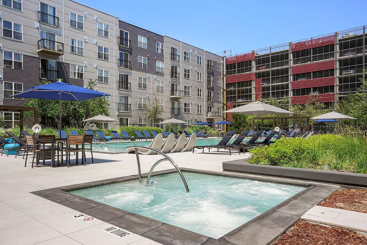 Building Photo - 1451 24th St