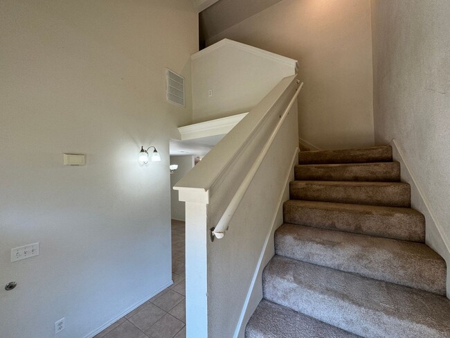 Building Photo - Spacious 3-Bedroom Duplex Located within C...