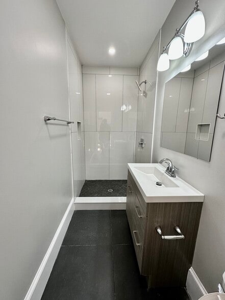 Building Photo - 203 Westville St