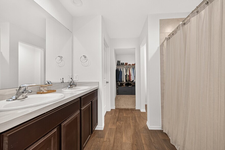 Building Photo - 5239 Cherry Tallow Trl