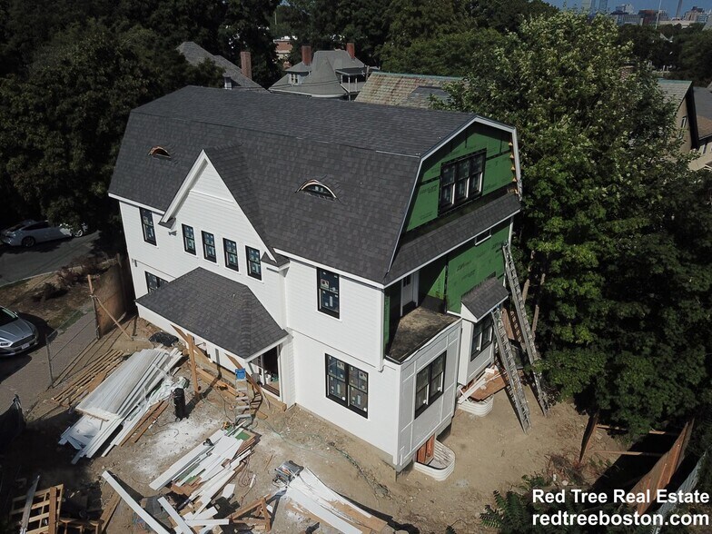 Building Photo - 101 Sumner Rd