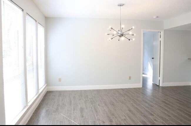 Building Photo - 43 N Cypress Pine Dr