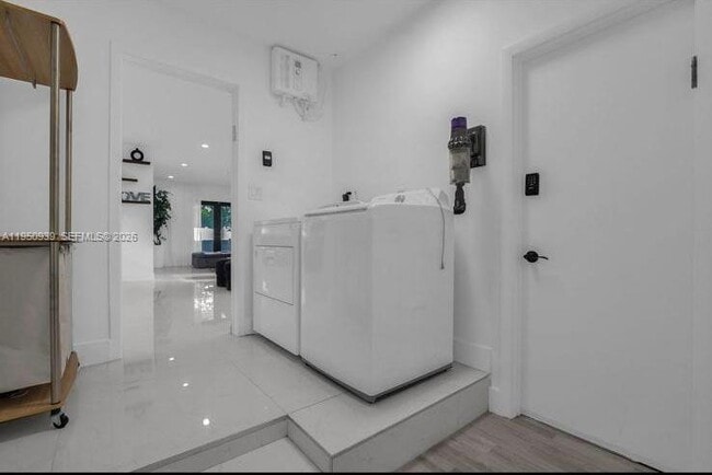 Building Photo - 5140 N 37th St