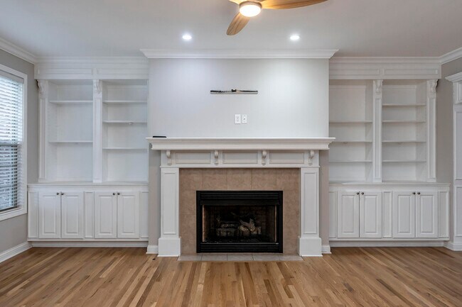 Building Photo - 3277 Beaumont Centre Cir