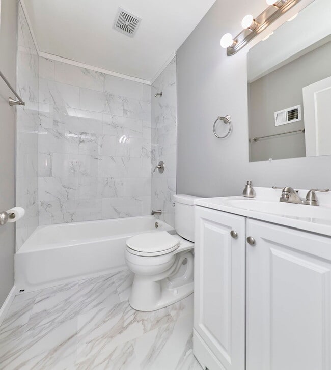 Building Photo - 2313 Burns Ave