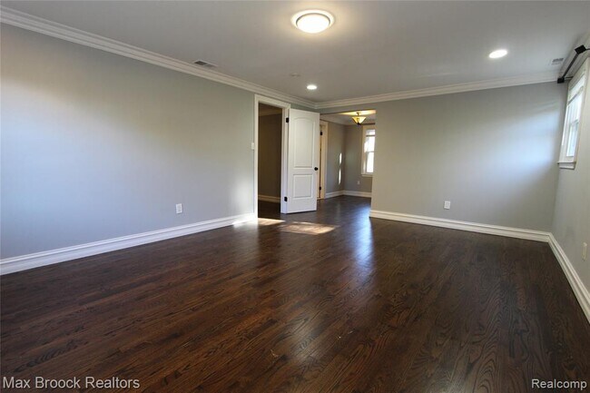 Building Photo - 30024 Beacontree St