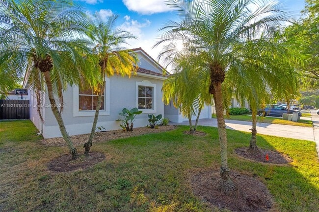 Building Photo - 8836 NW 168th Ln