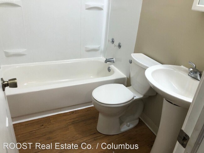 Building Photo - 4 br, 1 bath House - 1221 Brentnell Avenue