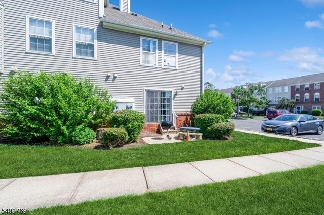 Building Photo - 2201 Timber Ridge Ct