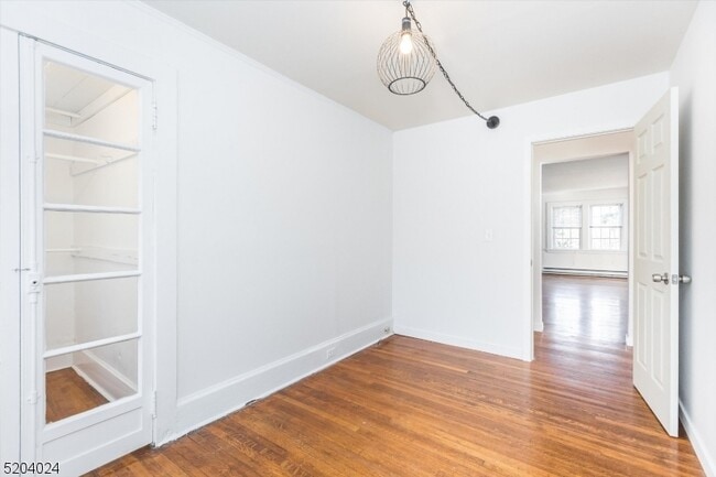 Building Photo - 232 Orange Rd