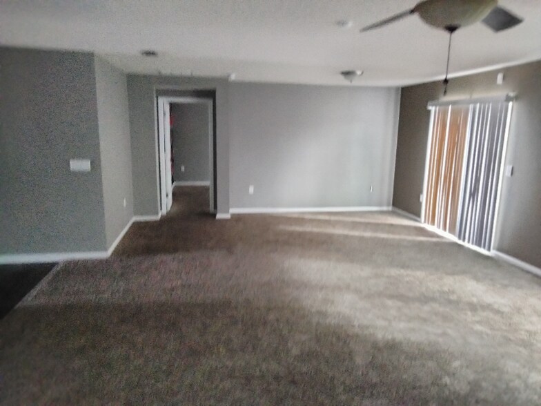 Building Photo - 1982 Nottoway Woods Ln