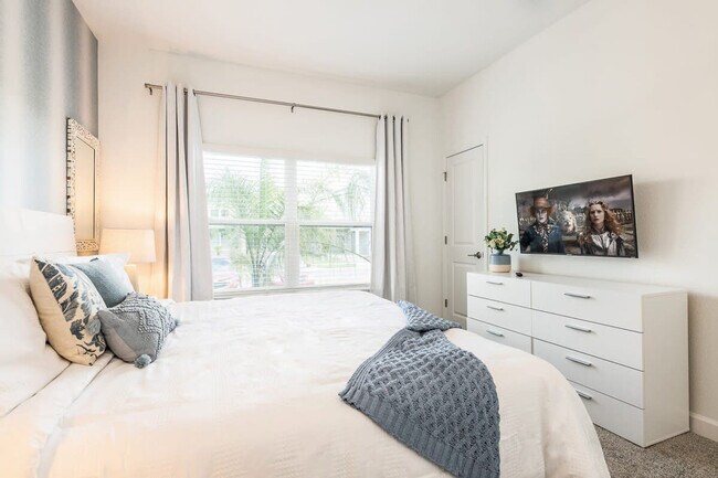 Building Photo - 1088 Leader St