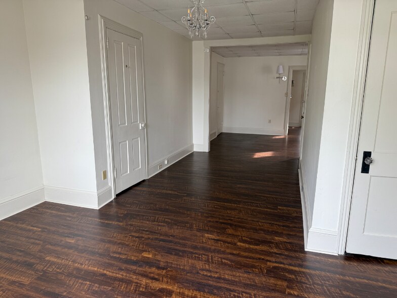 Building Photo - 17 N 23rd St