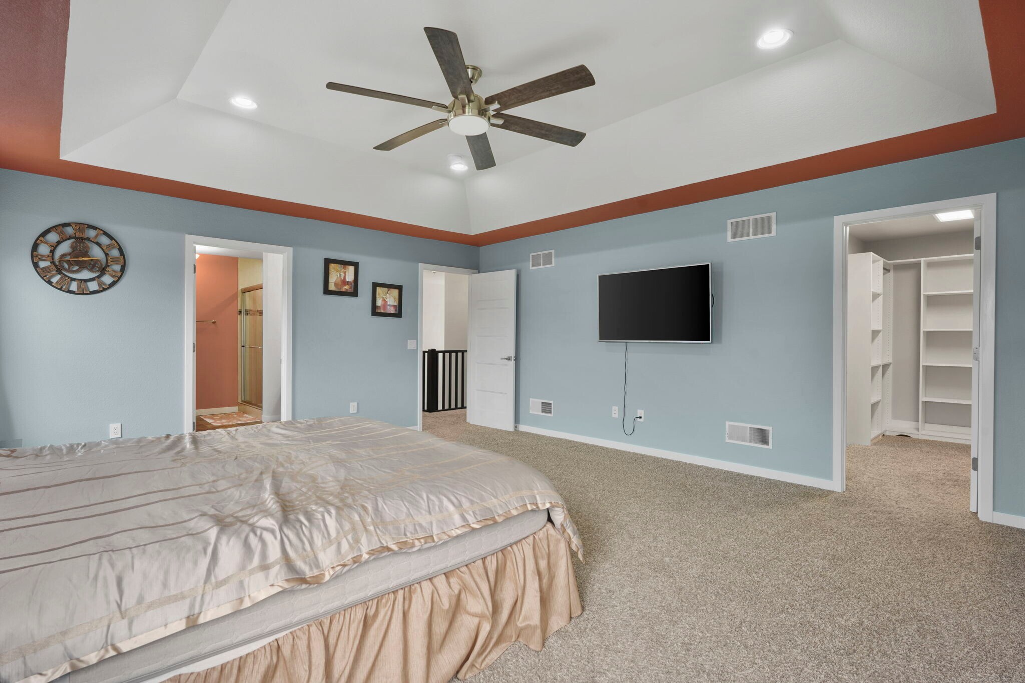 Master Suite - 630 Big Stone Trl