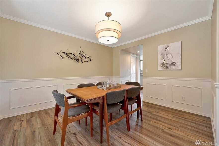 Building Photo - 14210 56th Ave S