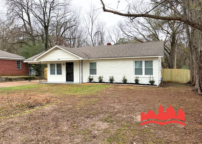 Building Photo - 3453 Madewell St