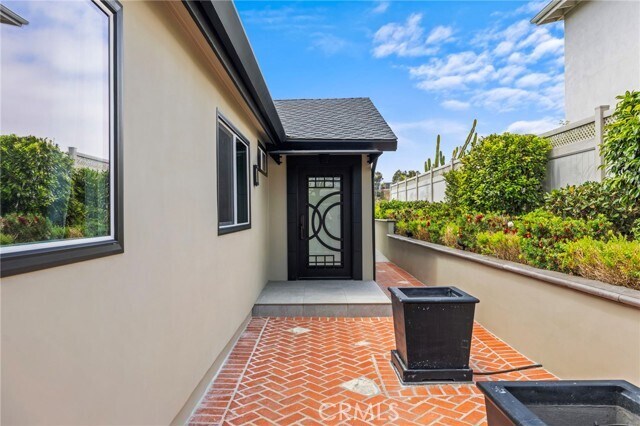 Building Photo - 33331 Ocean Hill Dr