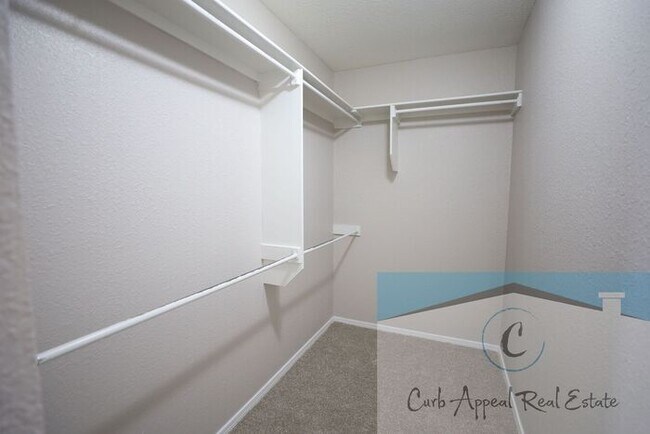 Building Photo - Move in special $800!! Beautiful 3 bed / 2 bath home - Nettleton!!