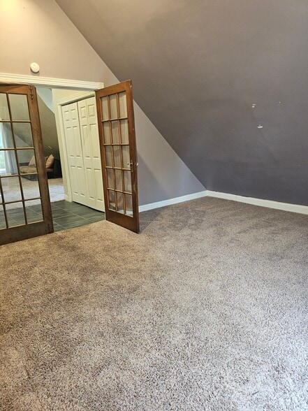 Bedroom - 105 Laverack Ave