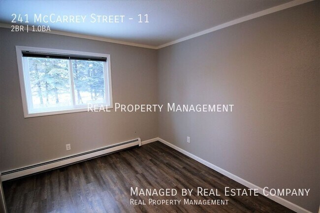 Building Photo - 241 McCarrey St