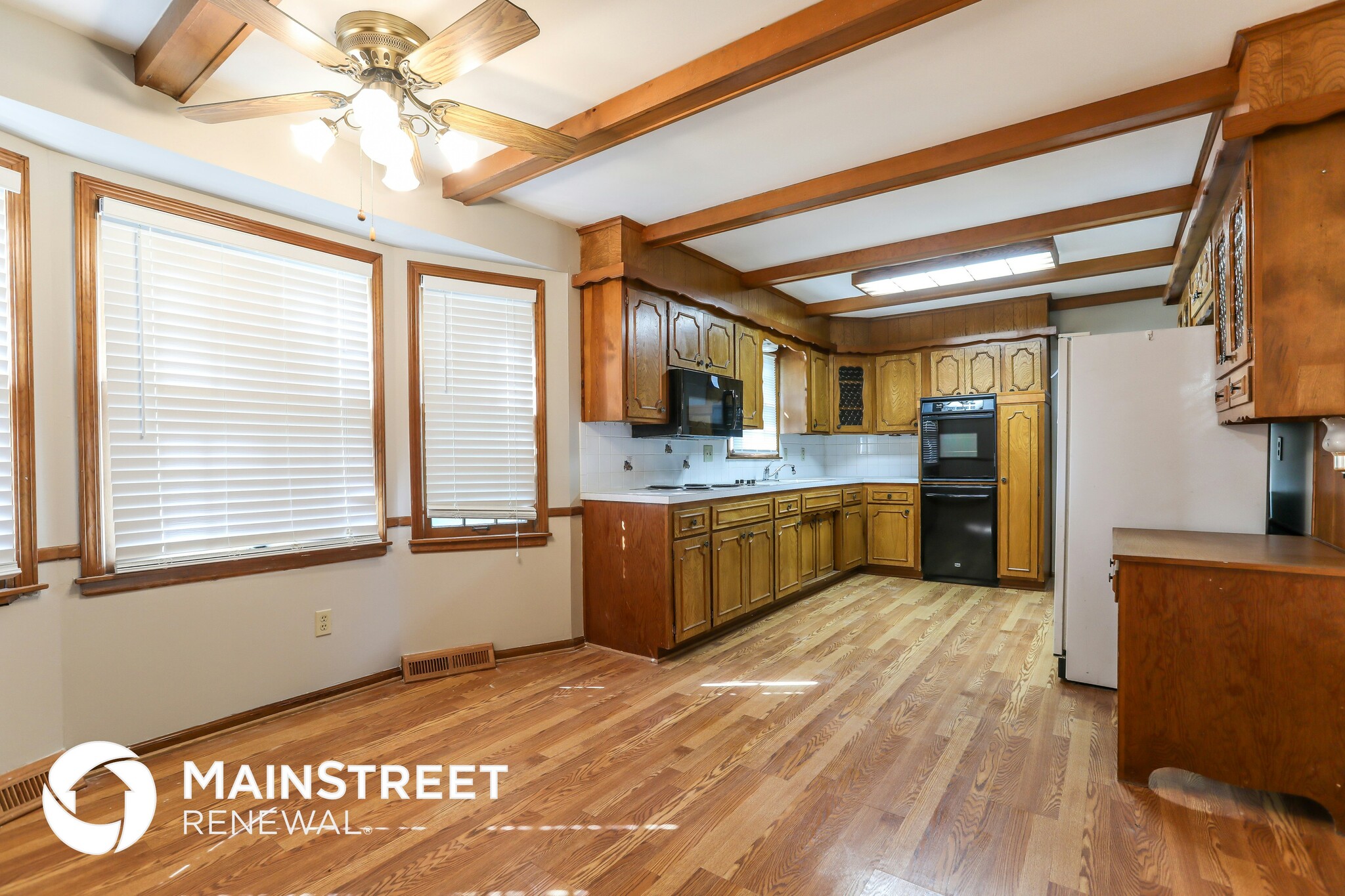 Building Photo - 523 E Prairie Terrace