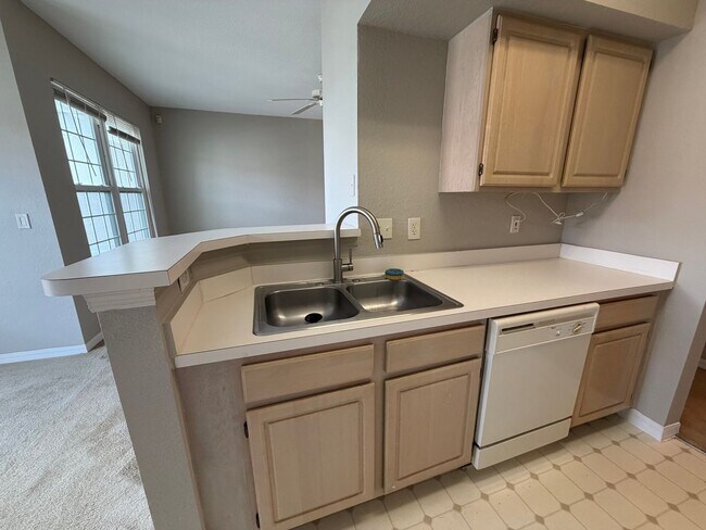 Building Photo - ANNUAL RENTAL - 1 BED / 1 BATH - THE TIDES AT PELICAN LANDING