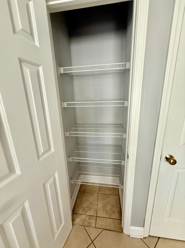 Building Photo - 3007 Hemby Commons Pkwy