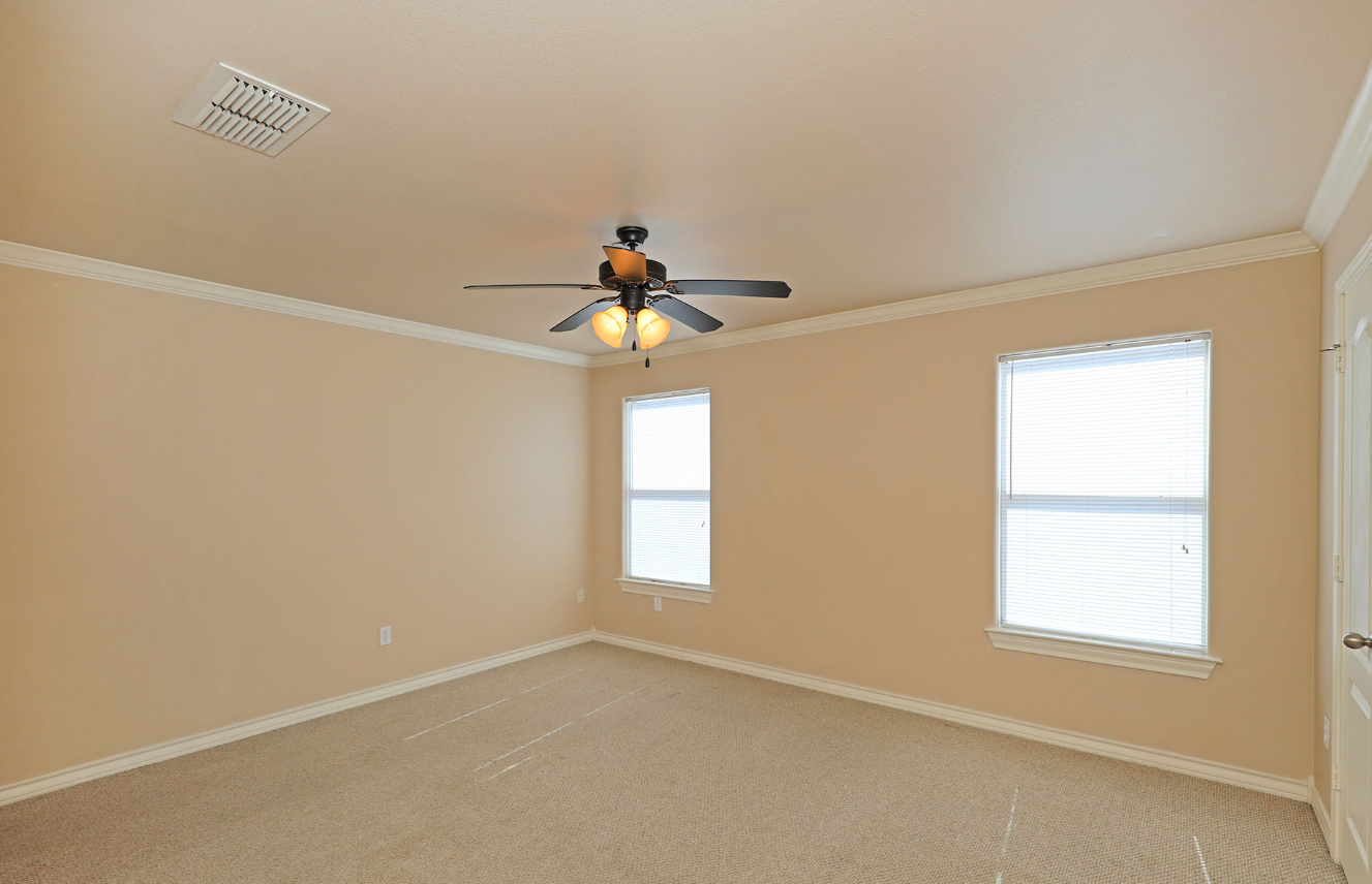 Building Photo - 9807 Sterling Loop