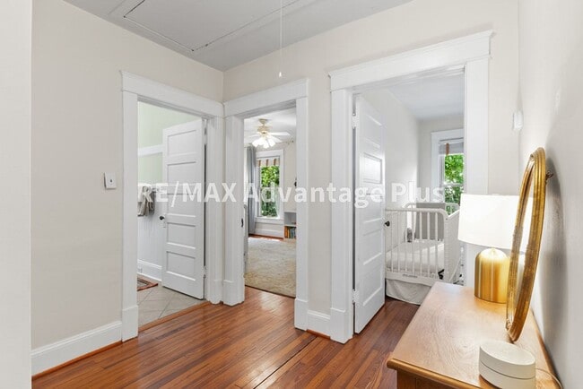 Building Photo - Spacious home located in The Avenues