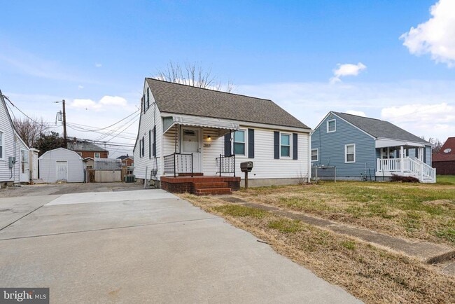 Building Photo - 6820 Bessemer Ave