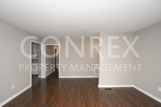 Building Photo - 704 Danton Ln