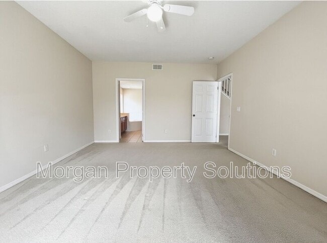 Building Photo - 5379 Tortuga Dr