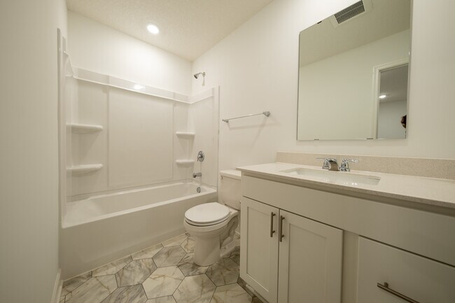 Building Photo - 5147 Long Pointe Pass