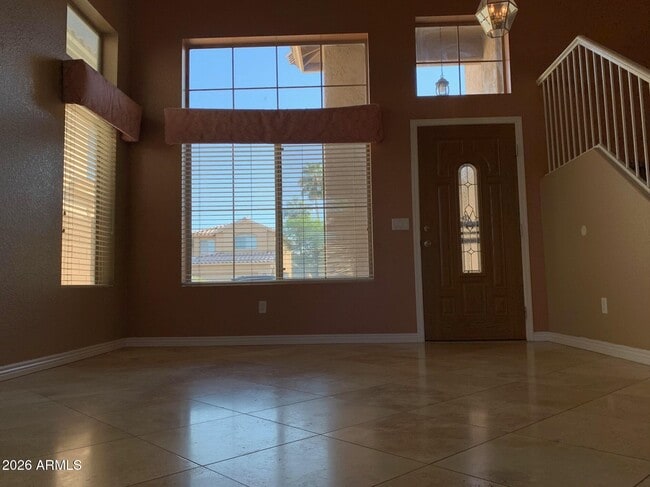 Building Photo - 354 W Bolero Dr