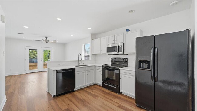 Building Photo - 11309 Autumn Ash Dr