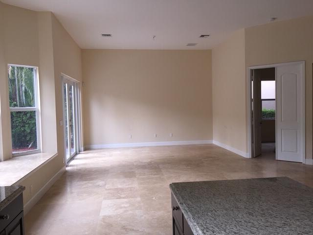 Building Photo - 9887 Coronado Lake Dr