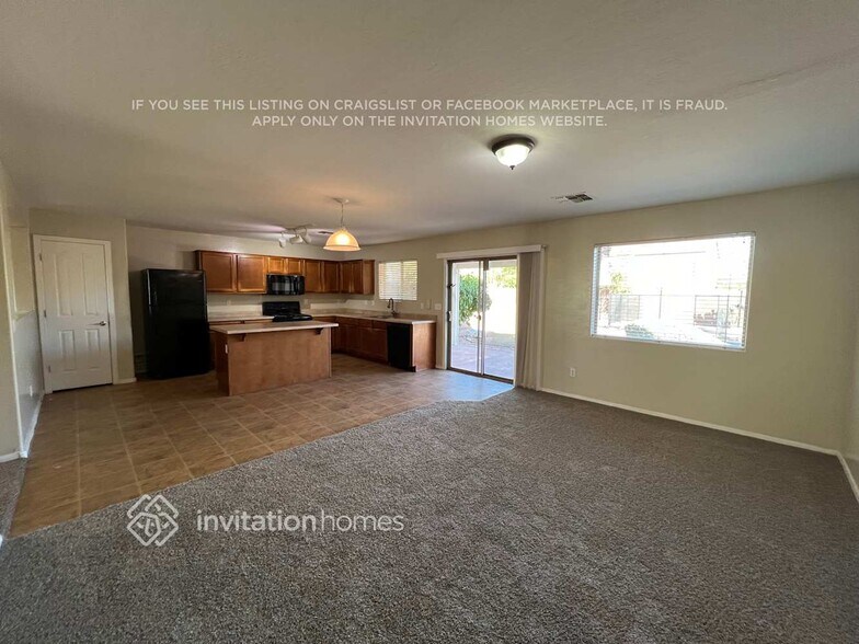 Building Photo - 45138 Miramar Rd