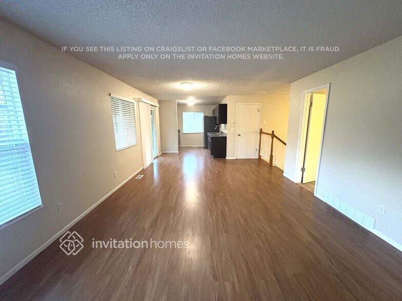 Building Photo - 455 Hickory Pl