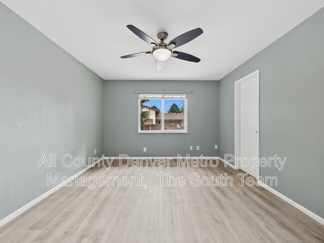 Building Photo - 2516 S Pagosa St