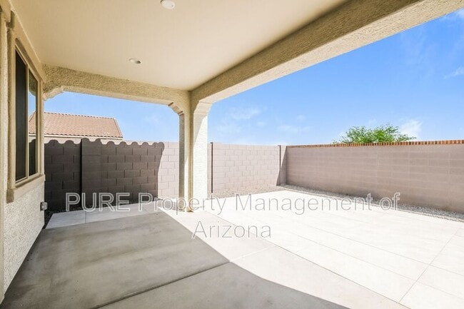 Building Photo - 10163 W Crittenden Ln