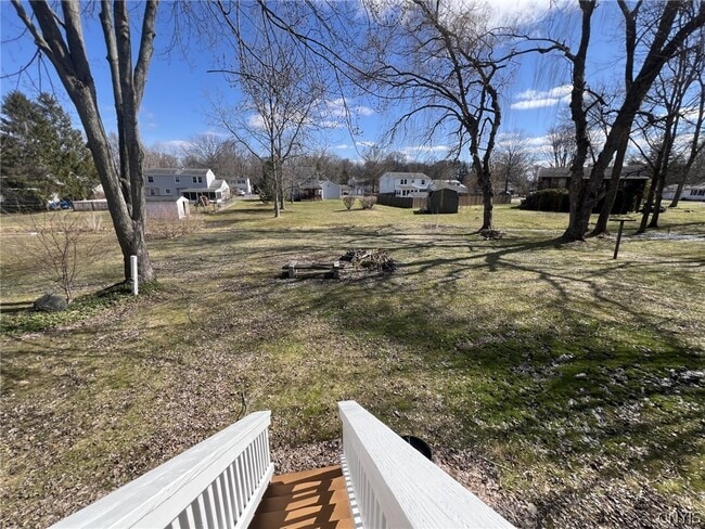 Building Photo - 10 Echodale Ave