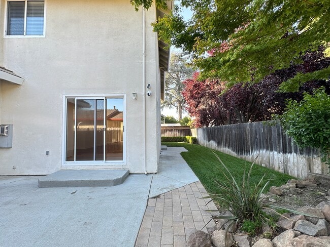 Building Photo - 7476 Hanna St