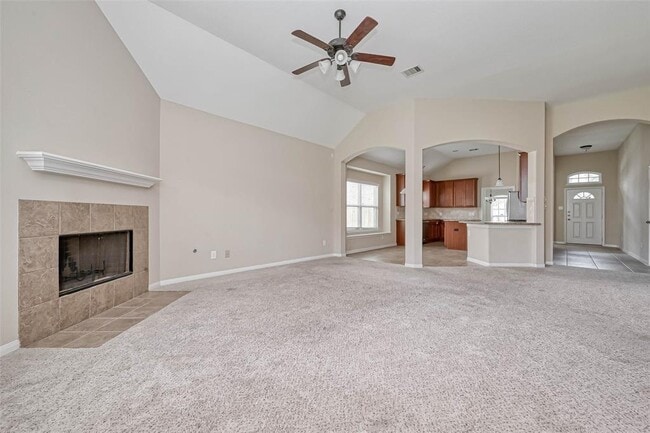 Building Photo - 10019 Taylor Springs Ln