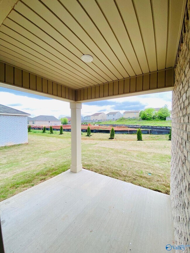 Building Photo - 155 Murphy Ln