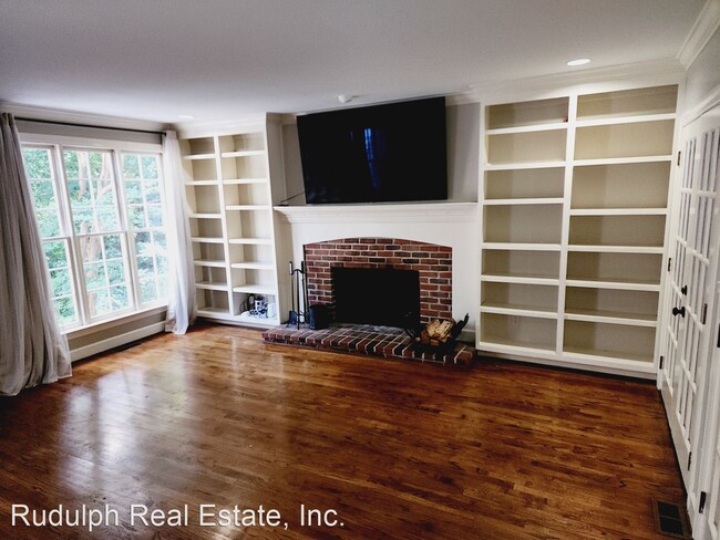Building Photo - 4 br, 3 bath House - 12 Montevallo Ter.